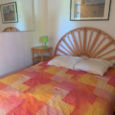 Mitoyenne Avec Piscine, Parking, Climatisation Et Proche Mer, Ideale Pour 4 Personnes - Fr-1-607-89 * Agde
