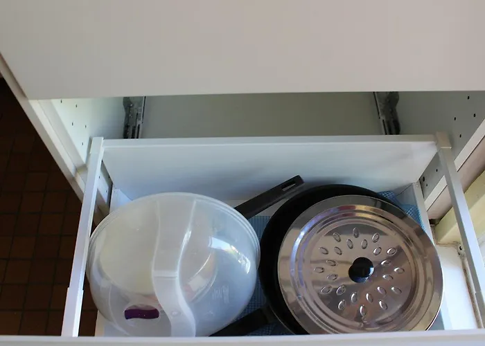 Mitoyenne Avec Piscine, Parking, Climatisation Et Proche Mer, Idéale Pour 4 Personnes - Fr-1-607-89 Hébergement de vacances Agde