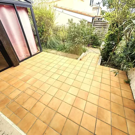 Vakantiehuis Mitoyenne Calme, Terrasse, Parking, Clim, Cap D'agde - Fr-1-607-89