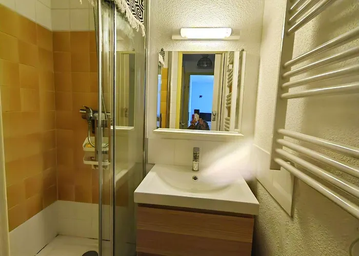 Mitoyenne Avec Piscine, Parking, Climatisation Et Proche Mer, Idéale Pour 4 Personnes - Fr-1-607-89 Casa vacanze *